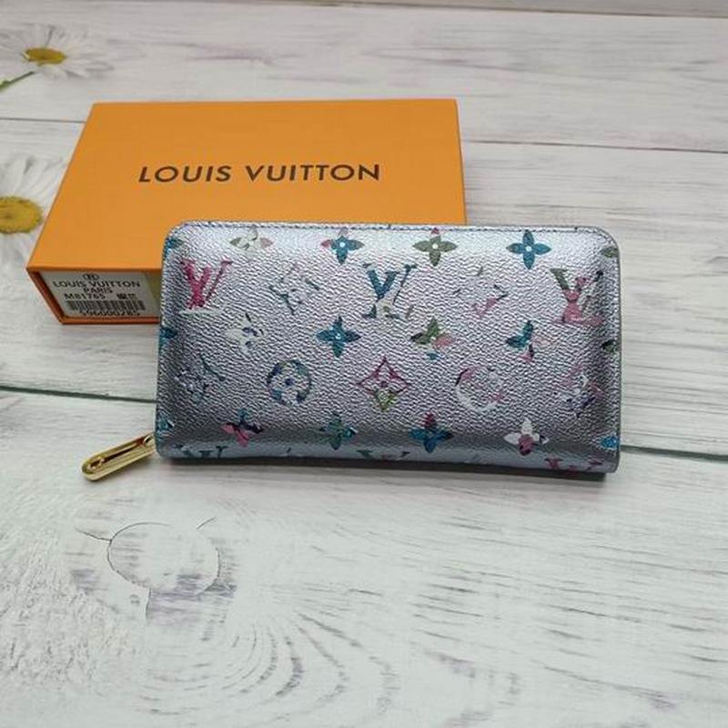 LV Wallets 56